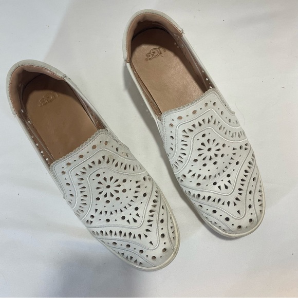 UGG White slip sneakers with Perforated Design. women’s shoes size 9.5. Preowned - Picture 2 of 9